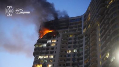 Ζελένσκι:-Τρεις-νεκροί-και-δεκάδες-τραυματίες-από-ρωσικούς-αεροπορικούς-βομβαρδισμούς