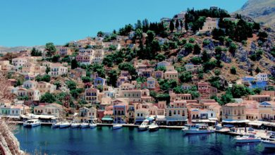 Μπαράζ-συλλήψεων-για-παράνομα-τραπεζοκαθίσματα-στη-Χάλκη