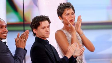 Τομ-Χόλαντ:-Η-διακριτική-εμφάνιση-στα-emmy-2026,-στήριξε-τη-Ζεντάγια-που-ήταν-υποψήφια
