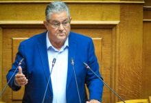 Κουτσούμπας:-Ανούσια-η-κοκορομαχία-Μητσοτάκη-–-Ανδρουλάκη,-αλλά-αυτοί-είστε