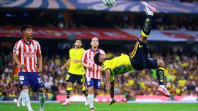 Βίντεο:-Στο-«clasico»-του-Μεξικού-σημειώθηκε-γκολ-υποψήφιο-για-το-βραβείο-Πούσκας