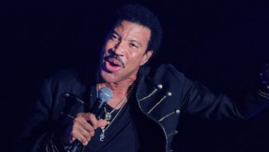 Λάιονελ-Ρίτσι:-Ξανά-στο-νοσοκομείο-έναν-περίπου-μήνα-μετά-το-εξιτήριο