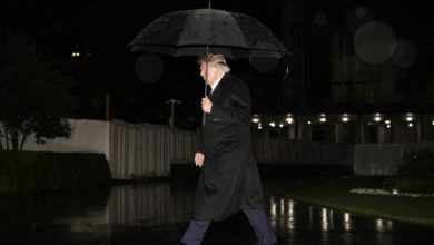 Ο-Ντόναλντ-Τραμπ-αποπληρώνει-τα-δικά-του-δάνεια-ενώ-εκτοξεύεται-το-δημόσιο-χρέος-των-ΗΠΑ