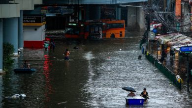 Βυθισμένη-στο-νερό-η-Μπανγκόκ:-Η-κυβέρνηση-κήρυξε-κατάσταση-καταστροφής-λόγω-των-πλημμυρών