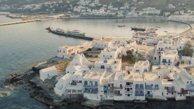 Η-Μύκονος-στο-ταμείο:-Η-αλήθεια-για-τα-έσοδα-και-τις-αφίξεις-του-καλοκαιρού