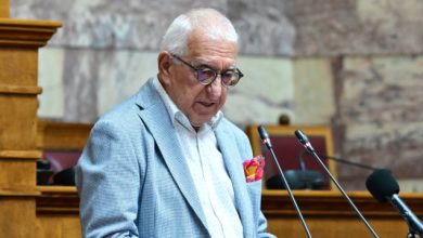 Κακλαμάνης:-Καταδικάζω-απερίφραστα-τις-επιθέσεις-στα-πολιτικά-γραφεία-των-Παπαθανάση-–-Λοβέρδου