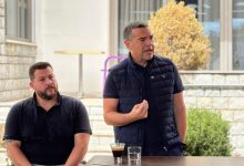 Τσίπρας:-Σημαντικό-βήμα-η-απόφαση-για-παραπομπή-του-Τριαντόπουλου,-να-παραιτηθεί-ο-Φλωρίδης