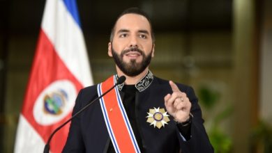 Ο-Μπουκέλε-διεκδικεί-τρίτη-θητεία-στο-Ελ-Σαλβαδόρ-μετά-την-κατάργηση-των-ορίων-επανεκλογής