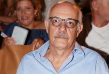 Ο-Γιώργος-Κιμούλης-ζητά-700.000-ευρώ-από-τη-Ζέτα-Δούκα,-τη-Δώρα-Χρυσικού-και-τον-Νίκο-Ψαρρά