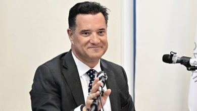 Ο-Άδωνις-τρολάρει-Τσίπρα-για-την-επίσκεψη-στο-Άγιο-Όρος:-Για-άθεος-πολύ-ωραία-τα-λέει-ο-άτιμος…