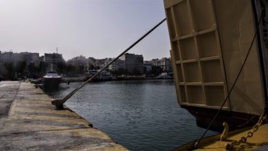 Κανονικά-τα-δρομολόγια-των-πλοίων-από-Πειραιά-και-Ραφήνα,-απαγορευτικό-στο-Λαύριο