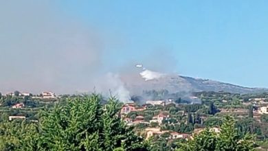 Φωτιά-στην-Κεφαλονιά:-112-για-εκκένωση-τριών-οικισμών,-3-εναέρια-στη-μάχη