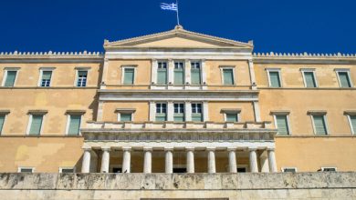 Τηλεφώνημα-για-βόμβα-στη-Βουλή,-σε-εξέλιξη-έρευνα-από-το-ΤΕΕΜ