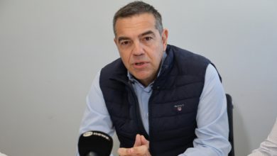 Τσίπρας:-Εσκεμμένη-κυβερνητική-επιλογή-τα-υπερπλεονάσματα,-αξιοποιούνται-για-την-εξαγορά-ψήφων