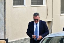 Οι-Αρχές-ανοίγουν-το-χρηματοκιβώτιο-του-Μαζωνάκη,-στο-ΑΤ-Κυψέλης-ο-δικηγόρος-του