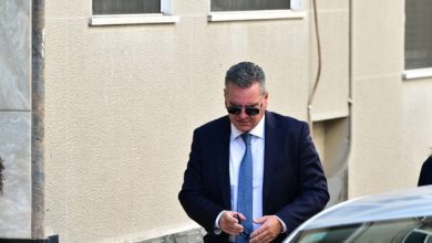 Οι-Αρχές-ανοίγουν-το-χρηματοκιβώτιο-του-Μαζωνάκη,-στο-ΑΤ-Κυψέλης-ο-δικηγόρος-του