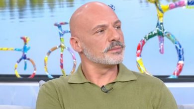 Νίκος-Μουτσινάς:-Δεν-μπορεί-να-ασχολείται-όλη-η-Ελλάδα-με-τη-Βίσση-και-τον-Καρβέλα