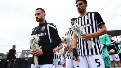 ΠΑΟΚ-–-Καλαμάτα:-Οι-ποδοσφαιριστές-των-δύο-ομάδων-τίμησαν-τους-αδικοχαμένους-φίλους-του-«δικεφάλου»