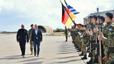 Στο-Πεδίο-Βολής-Κρήτης-Δένδιας-και-Πιστόριους:-Κοινό-πεδίο-στην-ευρωπαϊκή-άμυνα,-δείτε-φωτογραφίες
