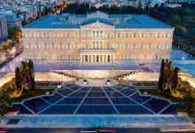 Αλλάζει-όψη-το-Μνημείο-του-Αγνώστου-Στρατιώτη:-Φεύγει-η-άσφαλτος,-μπαίνει-μάρμαρο-Αλιβερίου