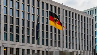 Στο-τραπέζι-το-12ωρο-εργασίας-στη-Γερμανία