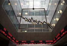 sell-off-στο-Χρηματιστήριο:-Βουτιά-άνω-του-4%-για-τις-τραπεζικές-μετοχές