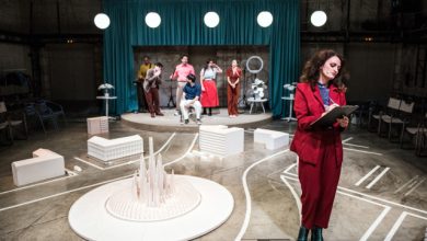 «Ομόνοια»:-Μια-παράσταση-βασισμένη-από-πραγματικά-περιστατικά-και-συνεντεύξεις-στο-θέατρο-Δίπυλον