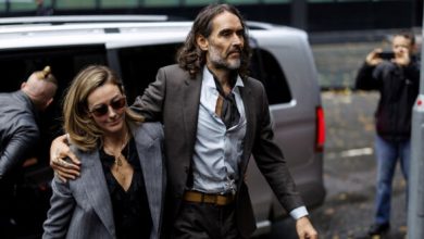 Ράσελ-Μπραντ-στη-δίκη-του-για-τους-βιασμούς:-«Ήμουν-εμμονικός-με-το-σεξ,-αλλά-ξέρω-τι-σημαίνει-όχι»