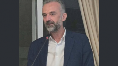 Θεοδωράκης-(ΕΛΑΣ):-Δεν-αποδέχομαι-την-έδρα-του-Ζαμπάρα,-ήμουν-και-θα-είμαι-δίπλα-στον-Τσίπρα