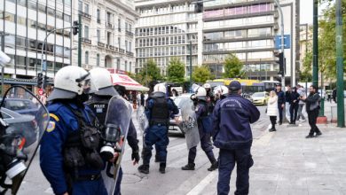 Τέσσερις-προσαγωγές-και-μία-σύλληψη-σε-πορεία-στο-κέντρο-της-Αθήνας