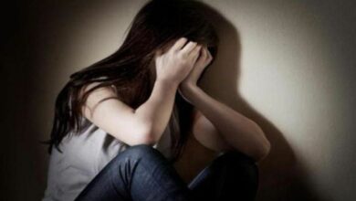 Φρίκη-στη-Βρετανία:-Ανήλικη-βιαζόταν-επί-σειρά-ετών-από-τον-πατέρα,-τα-αδέλφια-και-τον-παππού-της