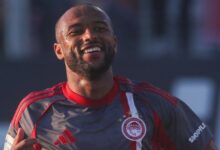 Πανσερραϊκός-Ολυμπιακός-1-2:-Το-έκανε-ντέρμπι-αλλά-επέστρεψε-στις-νίκες