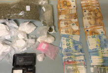 Σύλληψη-28χρονου-διακινητή-ναρκωτικών-στην-Κυψέλη,-είχε-ως-ορμητήριο-σπίτι-στην-περιοχή