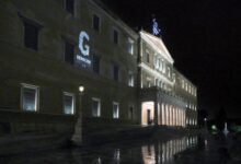 Φωταγώγηση-της-Βουλής-για-την-Ημέρα-Μνήμης-της-Γενοκτονίας-των-Ποντίων
