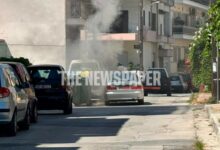 Αυτοκίνητο-στον-Βόλο-έπιασε-φωτιά,-σώθηκε-ο-οδηγός-τελευταία-στιγμή,-δείτε-βίντεο