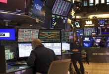 wall-street:-Ανάκαμψη-με-«σωσίβιο»-από-τα-ομόλογα-–-fed-και-Μέση-Ανατολή-περιόρισαν-τα-κέρδη