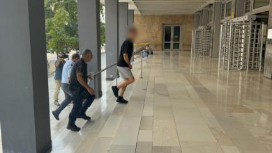 Στο-Αυτόφωρο-ο-24χρονος-που-έκανε-drift-στο-κέντρο-της-Θεσσαλονίκης,-δείτε-βίντεο