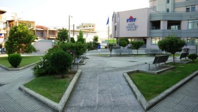 Τρίκαλα:-65χρονος-πνίγηκε-από-τροφή-σε-ταχυφαγείο,-νοσηλεύεται-διασωληνωμένος-στη-ΜΕΘ