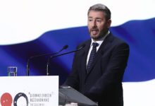 Ανδρουλάκης-από-τη-ΔΕΘ:-Το-δίλημμα-στην-Κεντροαριστερά,-οι-7-δεσμεύσεις-και-η-μάχη-με-τον-Τσίπρα