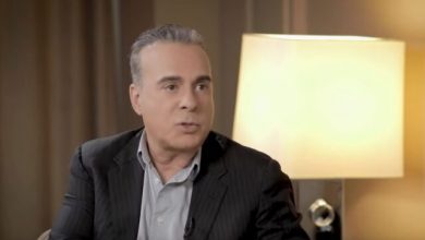 Φώτης-Σεργουλόπουλος:-Επιστροφή-στο-θέατρο-με-έναν-βαθιά-συγκινητικό-μονόλογο