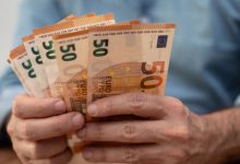 Συνταξιούχοι:-Τα-τρία-κριτήρια-για-το-επίδομα-των-400-ευρώ-–-Πότε-ανοίγει-η-πληρωμή