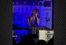 Η-Κατερίνα-Παπουτσάκη-συγκινήθηκε-ερμηνεύοντας-το-«Να-με-Θυμάσαι-και-να-Μ’αγαπάς»,-δείτε-βίντεο